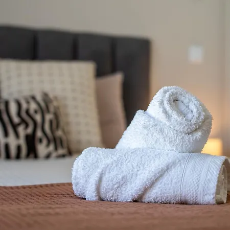 Golden Tide Appartement