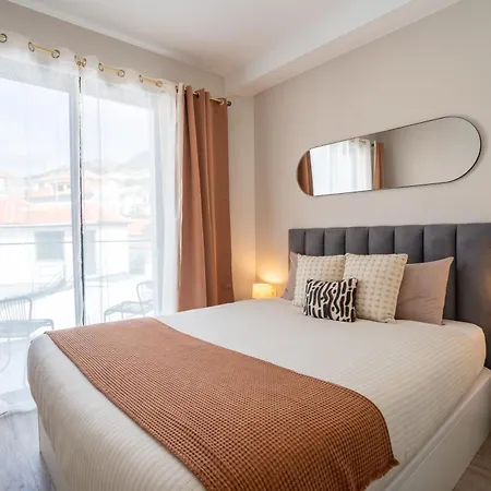 Golden Tide Lejlighed